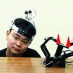 X'tal Head: Face-to-Face Communication by Robot