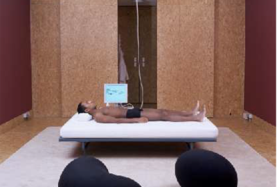 2004 ETech 27 Driessens_Tickle Salon 02