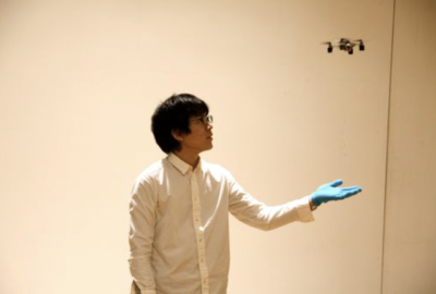 2014 ETech 03 Miyoshi_Above Your Hand 02