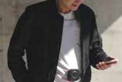 Hapbeat : Single DOF Wide Range Wearable Haptic Display