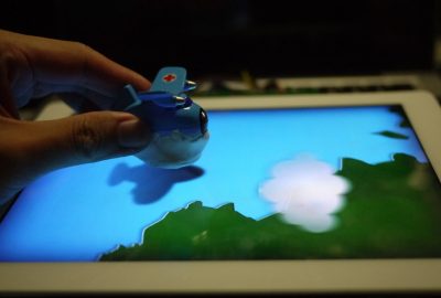 2013 Poster: Liang_Tracking Magnetics above Portable Displays