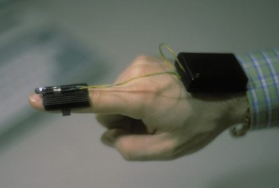 1998 ETech: Sibert_Natural Pointing Techniques Using a Finger-Mounted Direct Pointing Device