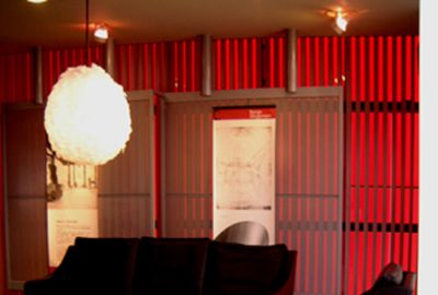 2006 Talks: Ueki_CREATUREs - Designing of Interactive Interior Lamps