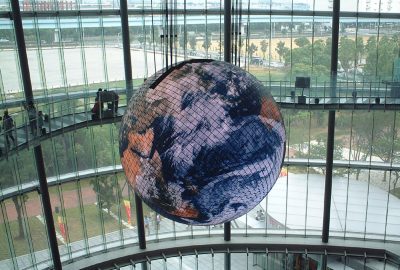 2002 Talks: Machida_“GEO-COSMOS”: World’s First Spherical Display