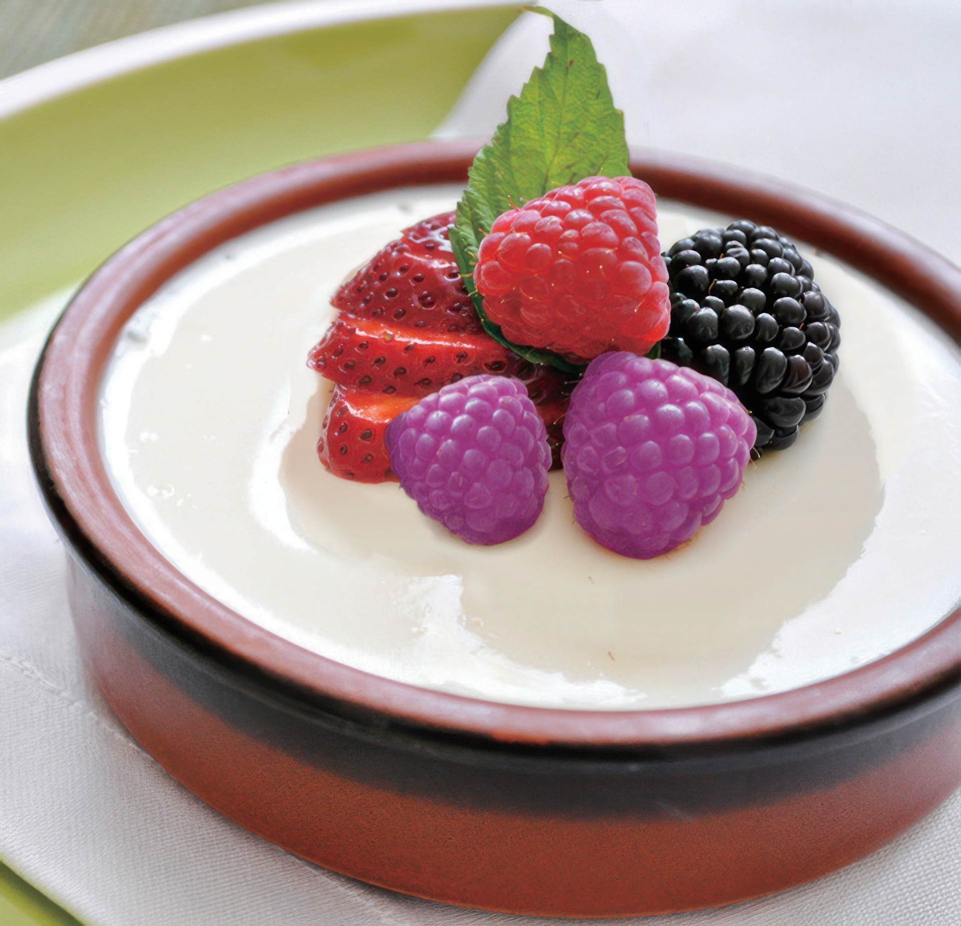 2013 SA Technical Papers_Hu_Inverse Image Editing-Recovering a Semantic Editing History from a.jpg