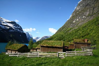 2014 SA Technical Papers Wang_BiggerPicture