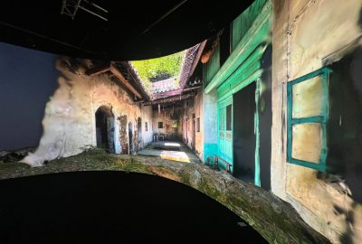 2025 Talks_Mirocha_Beyond Digital Twins_3D Gaussian Splatting, Game Engines and Crossmedia Cultural Heritage Representations